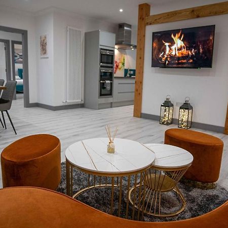 Heather House , Luxury Holiday House In Питлохри Экстерьер фото